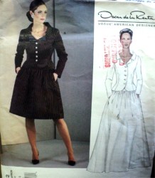 2542 Vogue OSCAR E LA RENTA CURVE BUTTON TOP, KNEE- FLOOR FLARE SKIRT PATTERN  8-10 